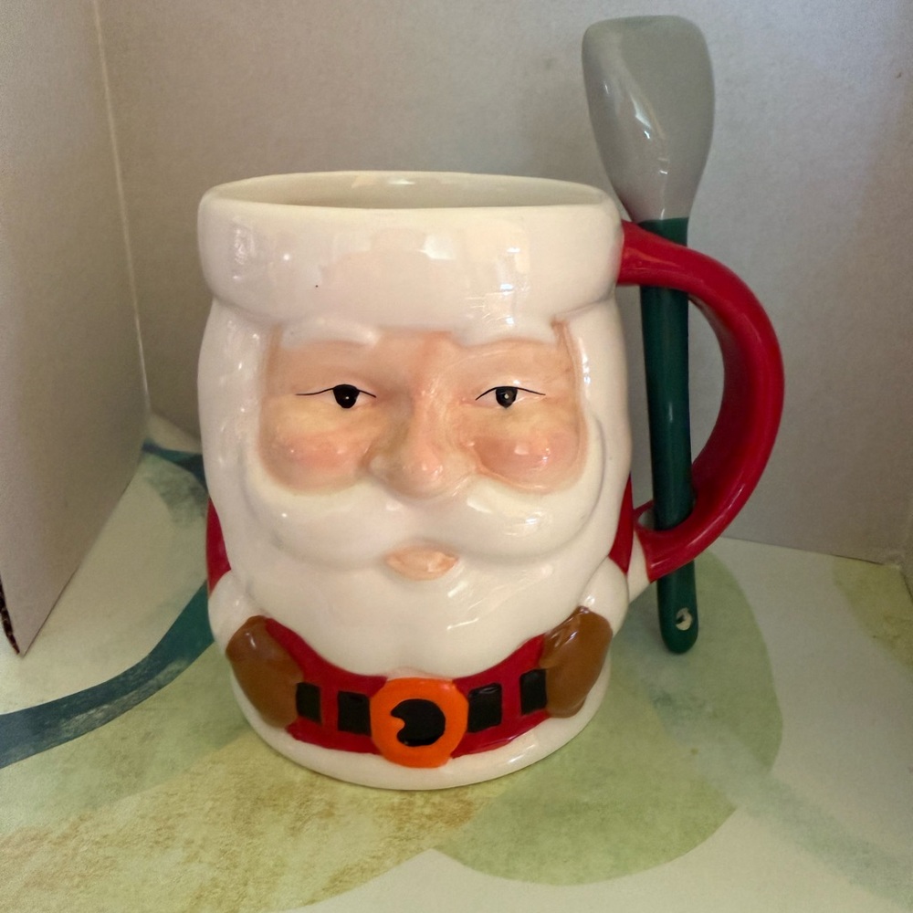 White and Red Santa Ceramic Mug with Spoon